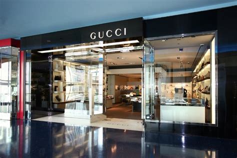 gucci wayne nj|Gucci new jersey stores.